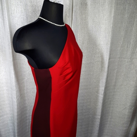 NWOT NEW YORK AND COMPANY ONE SHOULDER DRESS SIZE M ZIPPER SPLIT - Picture 7 of 11